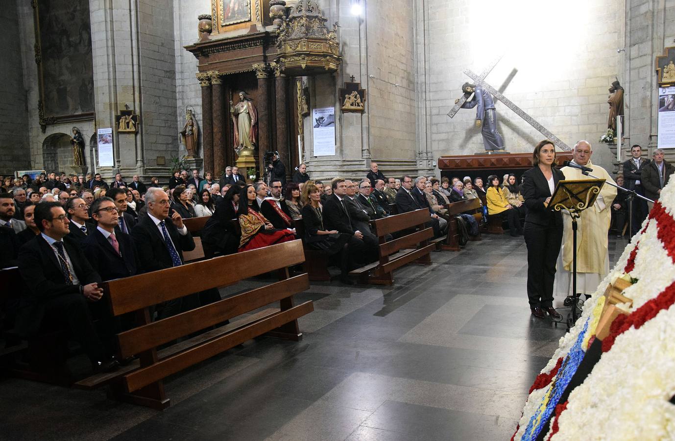 Procesión y misa en Logroño para celebrar el día de la Virgen de la Esperanza