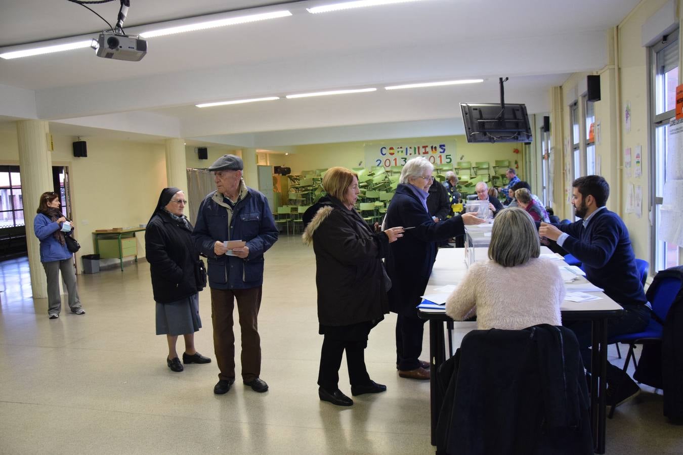 Mañana electoral en Las Gaunas