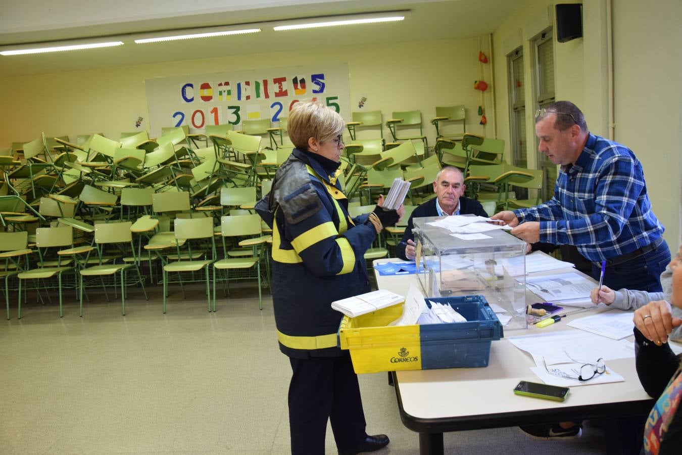 Mañana electoral en Las Gaunas