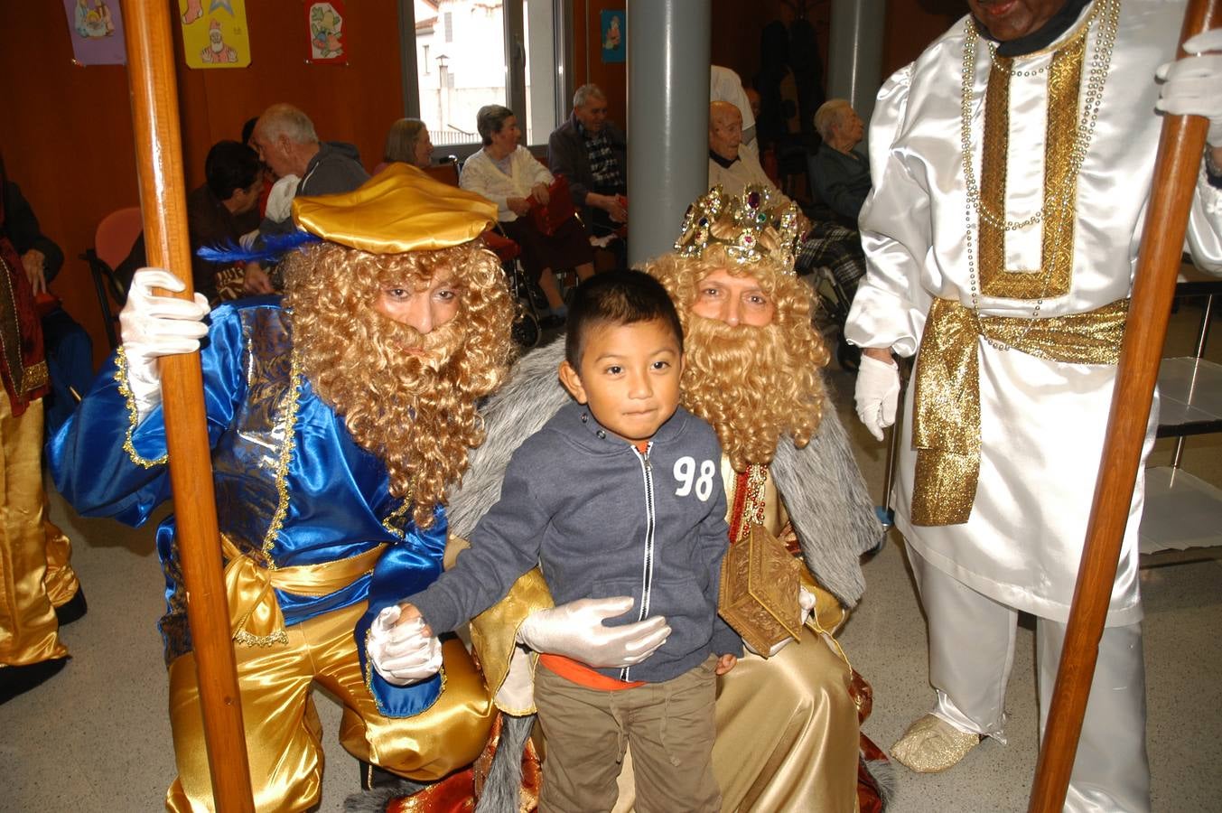 Los Reyes Magos recorren Cervera