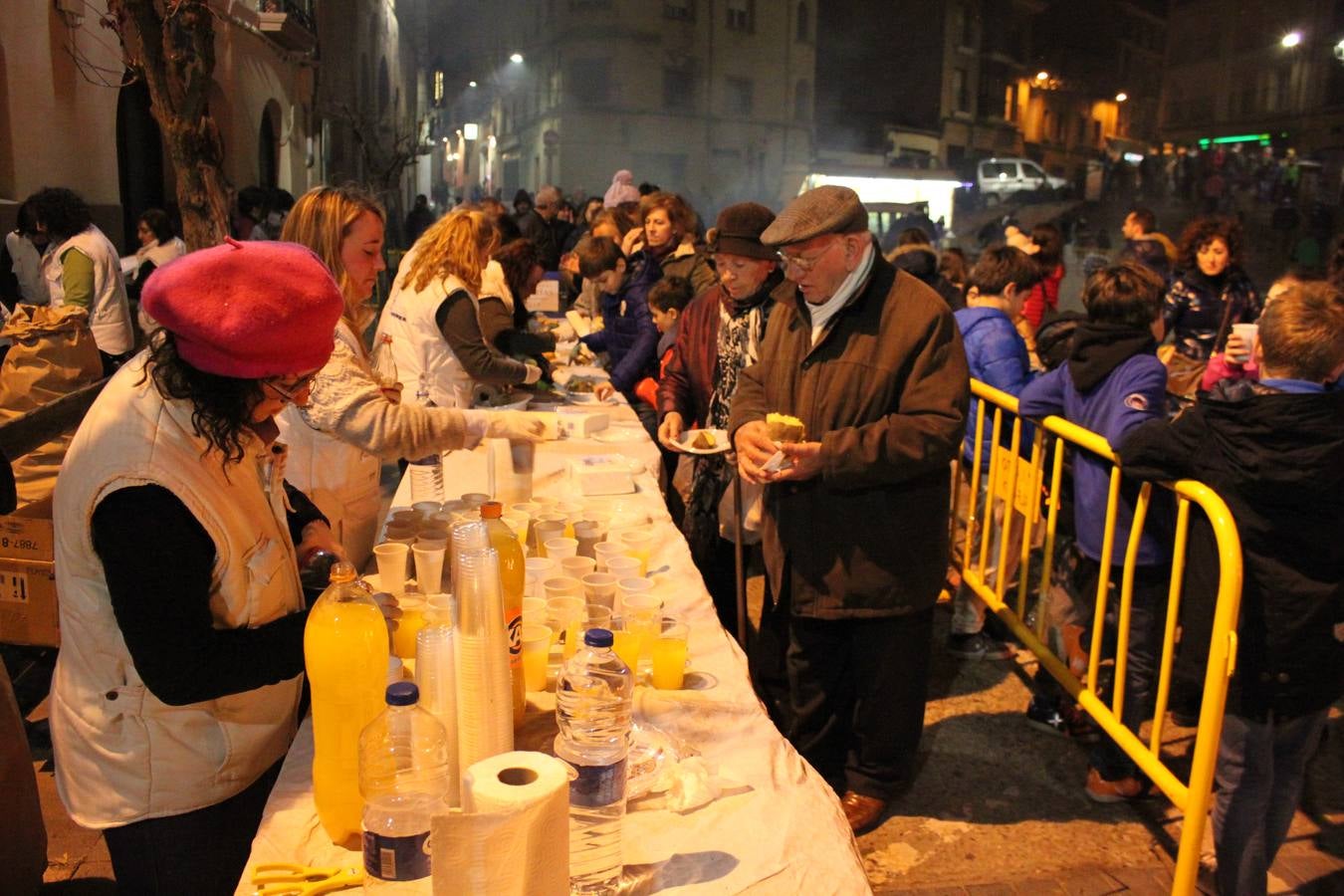 Alfaro celebra las hogueras de San Antón