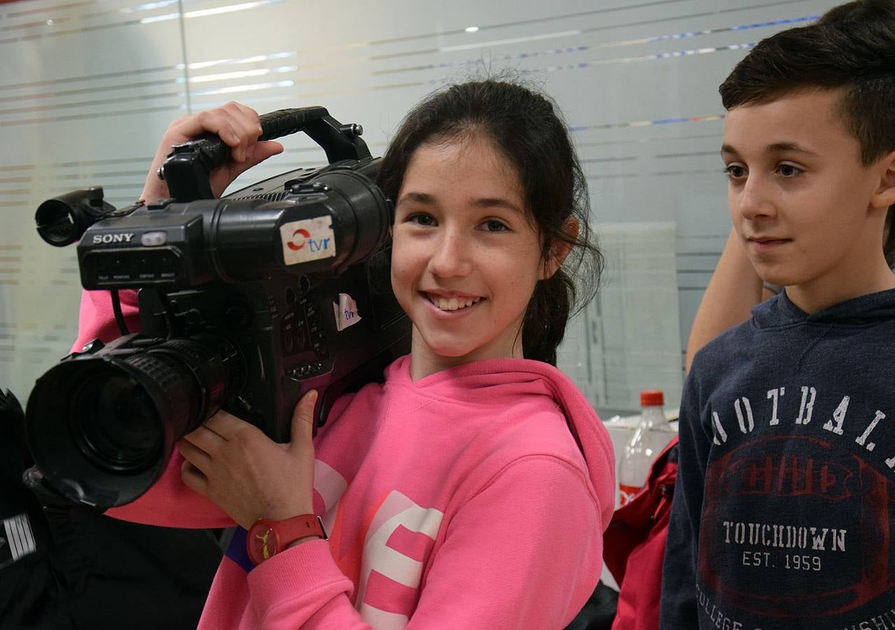 Los alumnos de 6º C del Colegio Las Gaunas visitan la multimedia de Diario LA RIOJA