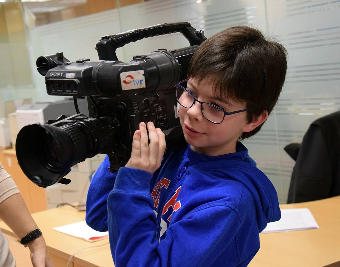 Los alumnos de 6º C del Colegio Las Gaunas visitan la multimedia de Diario LA RIOJA