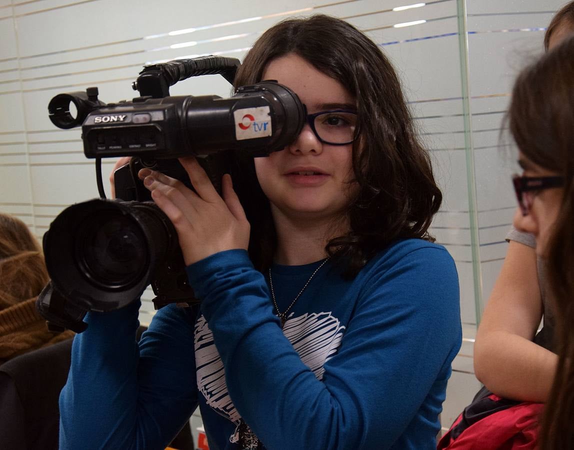 Los alumnos de 6º C del Colegio Las Gaunas visitan la multimedia de Diario LA RIOJA