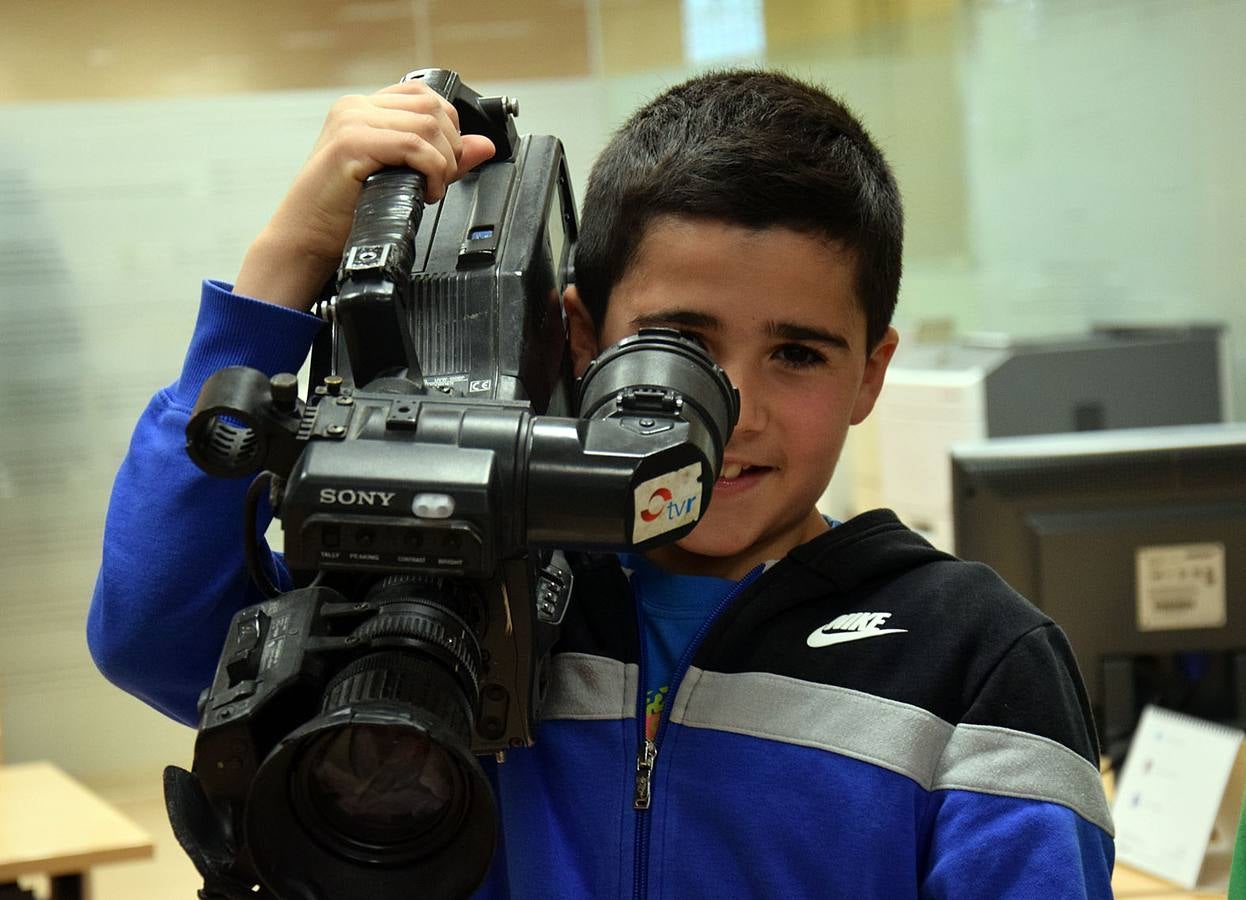 Los alumnos de 6º A del Colegio Las Gaunas visitan la multimedia de Diario LA RIOJA