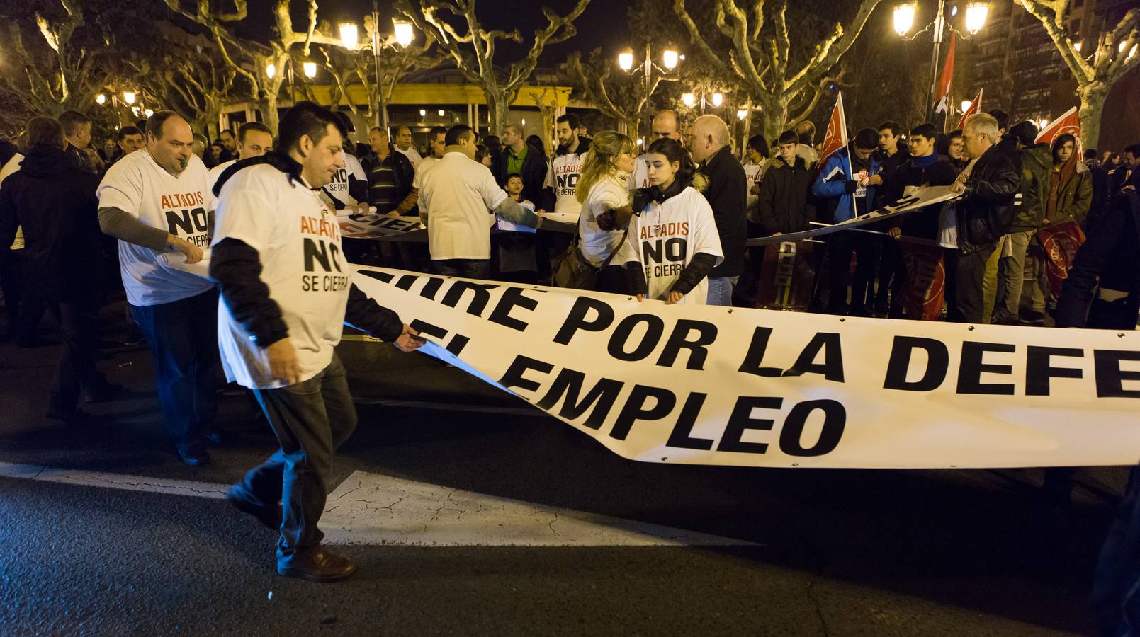 Los trabajadores de Altadis reciben el apoyo de 4.000 personas en su manifestación en Logroño