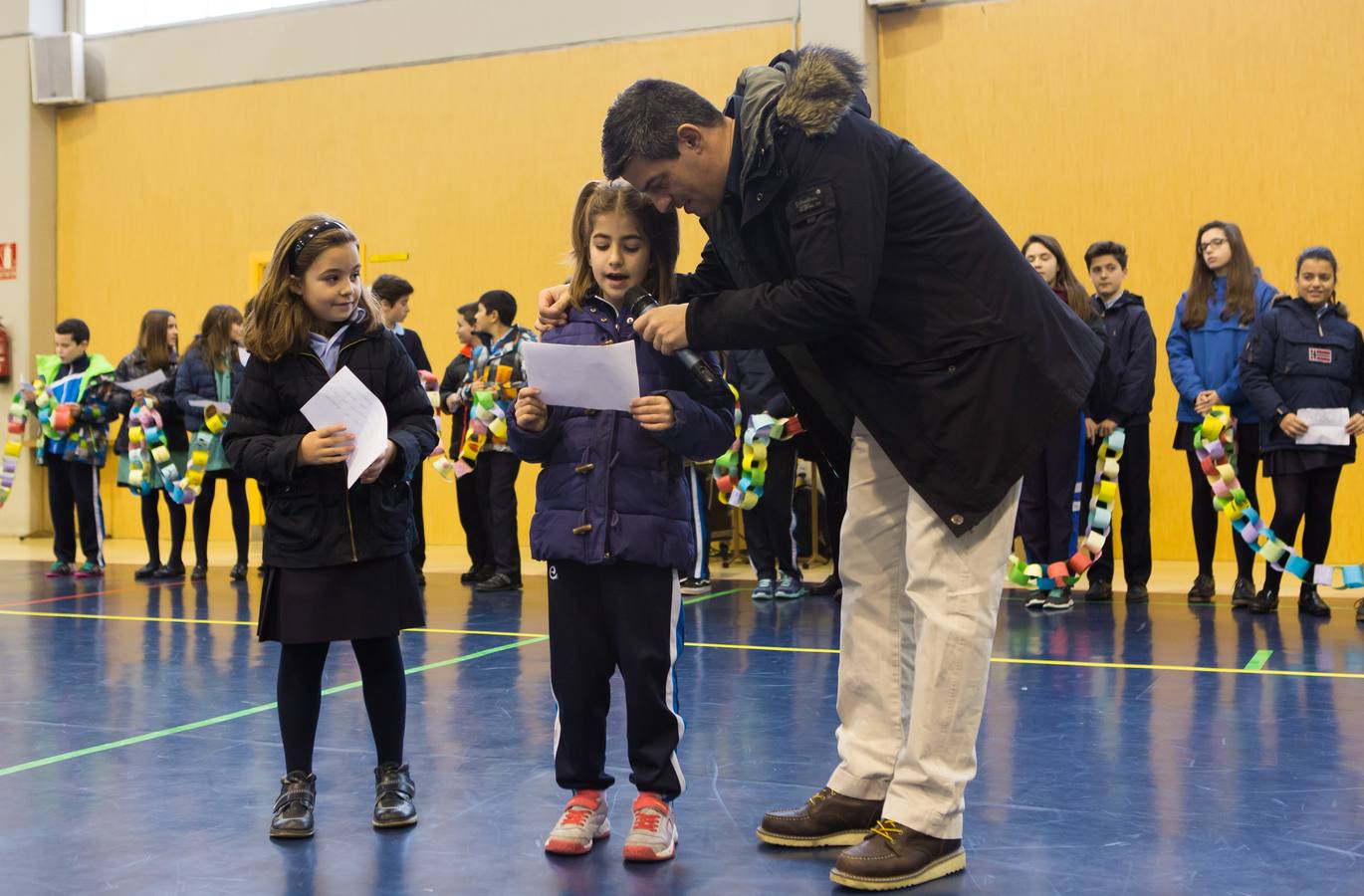 Celebración del Día de la Paz en el colegio Escolapias