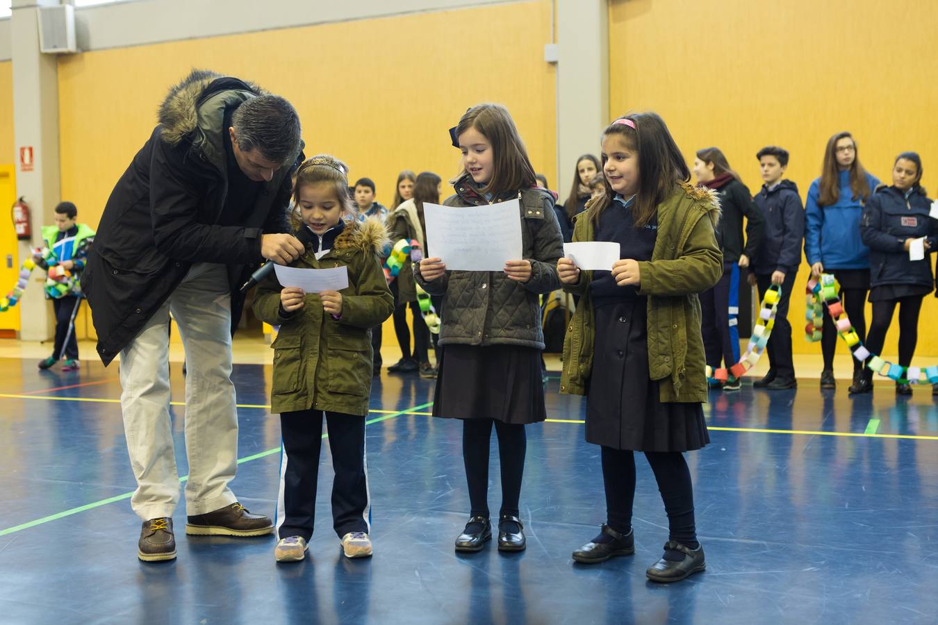 Celebración del Día de la Paz en el colegio Escolapias