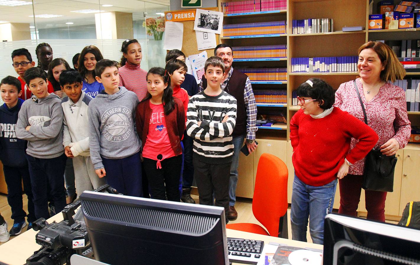 Los alumnos de 6º de Primaria del Colegio General Espartero visita la multimedia de Diario LA RIOJA
