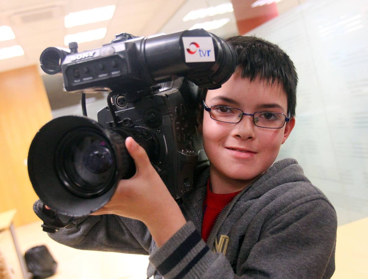 Los alumnos de 6º de Primaria del Colegio General Espartero visita la multimedia de Diario LA RIOJA
