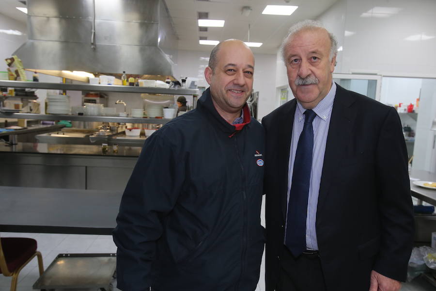 Del Bosque solidario