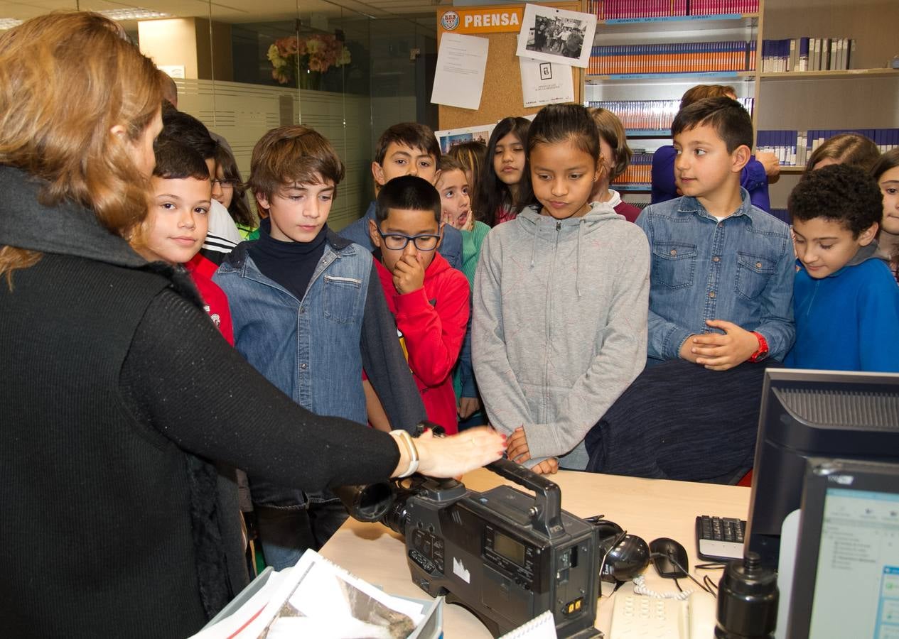 Visita a Diario LA RIOJA y TVR del CEIP General Espartero