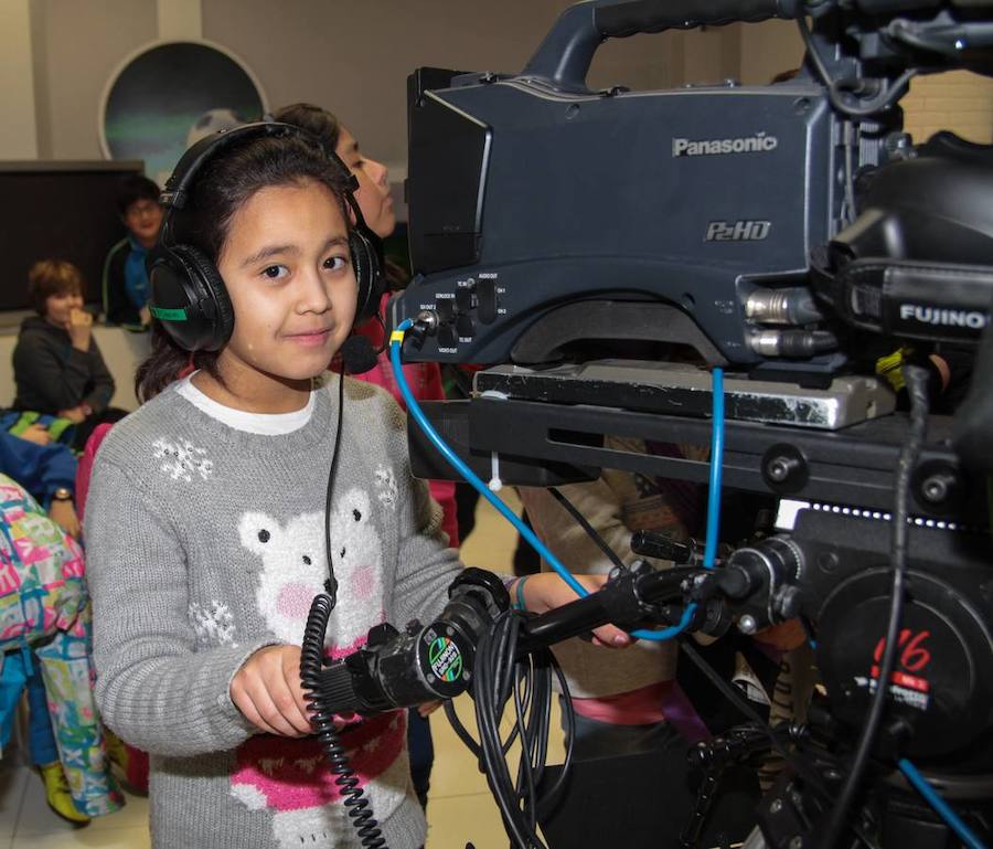 Los alumnos de 5º de Primaria del Colegio Milenario de la Lengua visitan la multimedia de Diario LA RIOJA