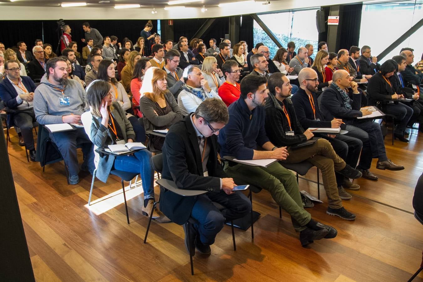 Una pausa para tomar un vino en la Imaginext Rioja