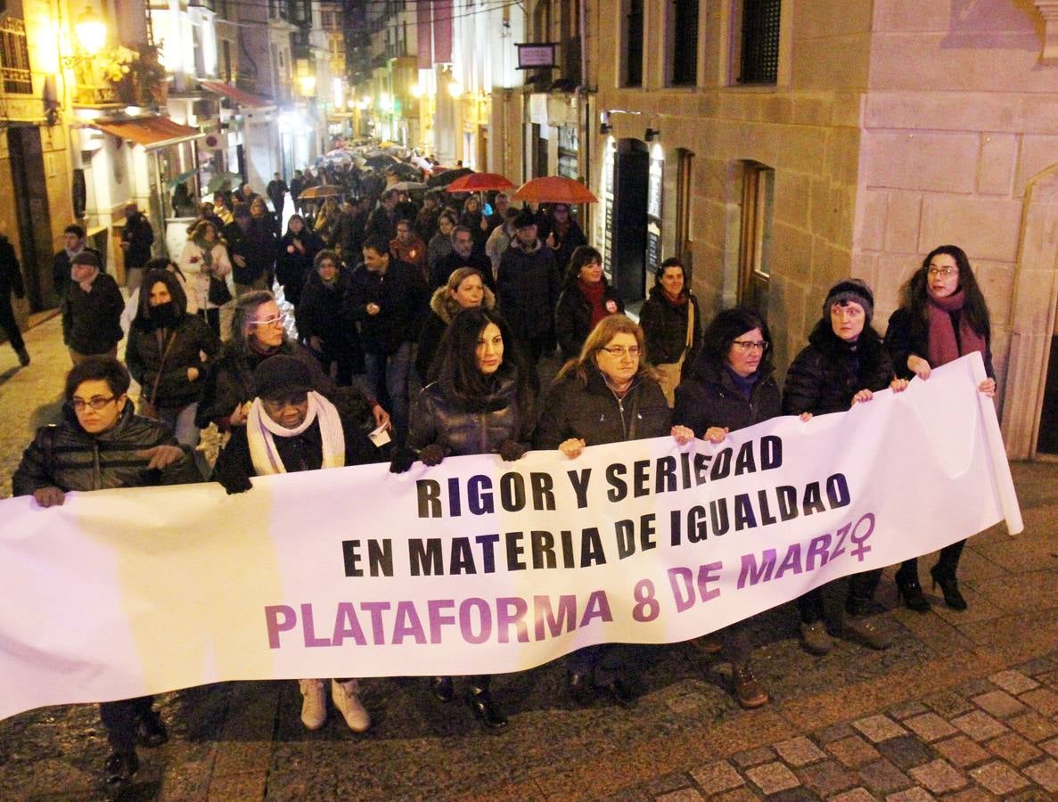 Manifestación de la Pataforma 8 de Marzo en Logroño