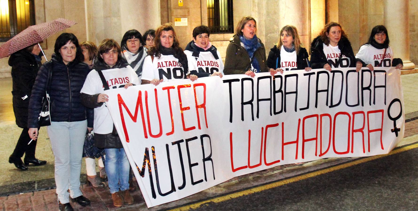 Manifestación de la Pataforma 8 de Marzo en Logroño