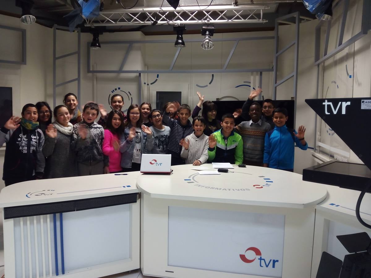 Los alumnos de 6 º A del Colegio Navarrete El Mudo visitan la multimedia de Diario LA RIOJA