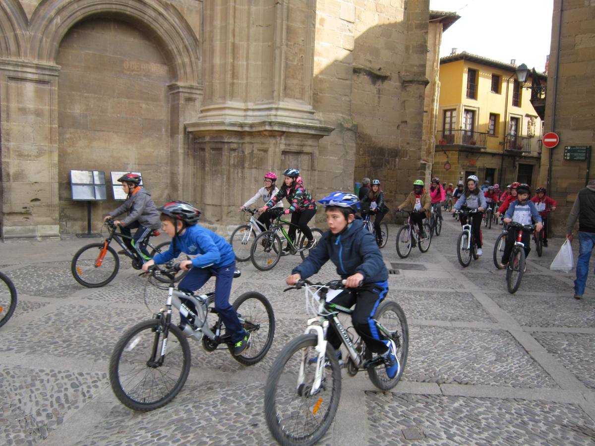 III Marcha en bicicleta en Santo Domingo de la Calzada a beneficio de la AECC