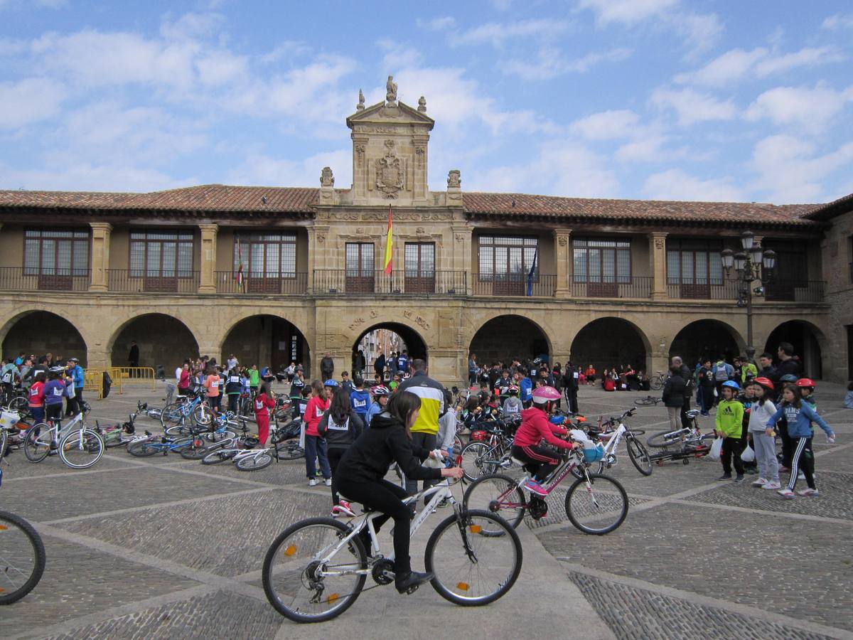 III Marcha en bicicleta en Santo Domingo de la Calzada a beneficio de la AECC