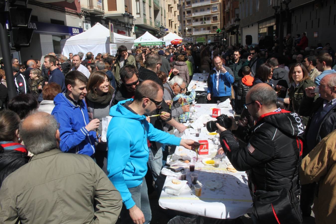 Arnedo celebra el XIII Dia del Ajo Asado