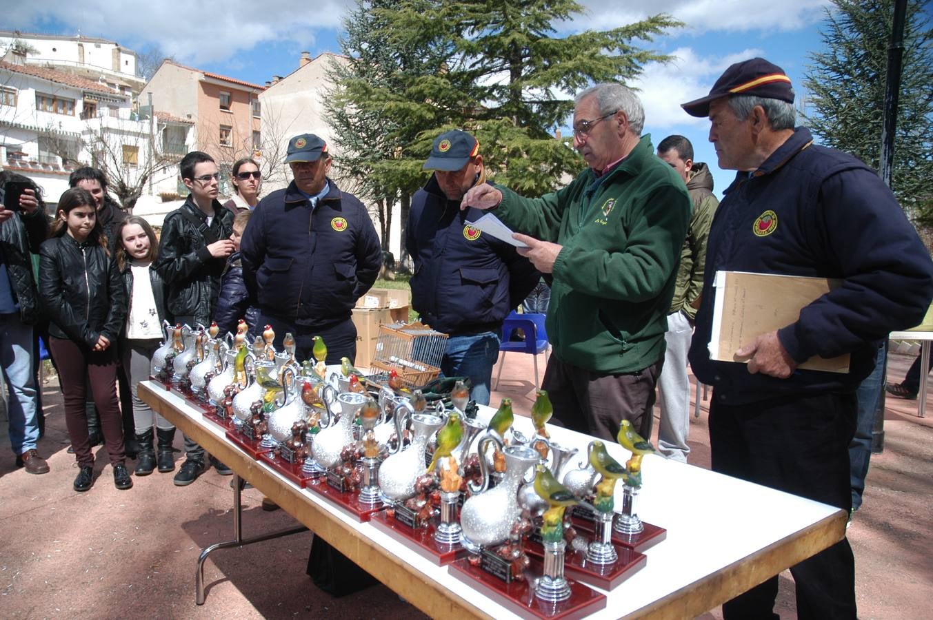 Concurso de canto de aves en Cervera