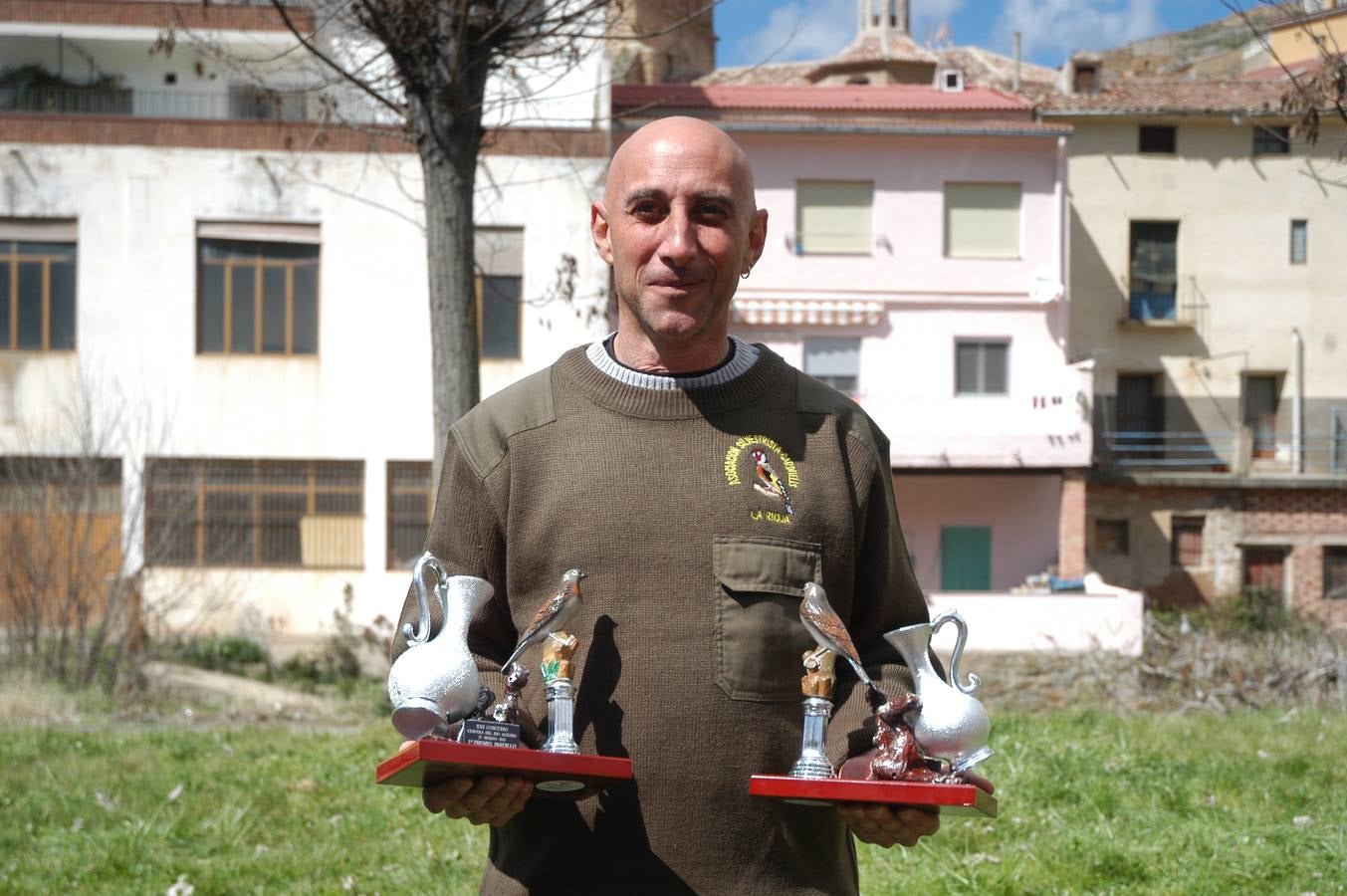 Concurso de canto de aves en Cervera