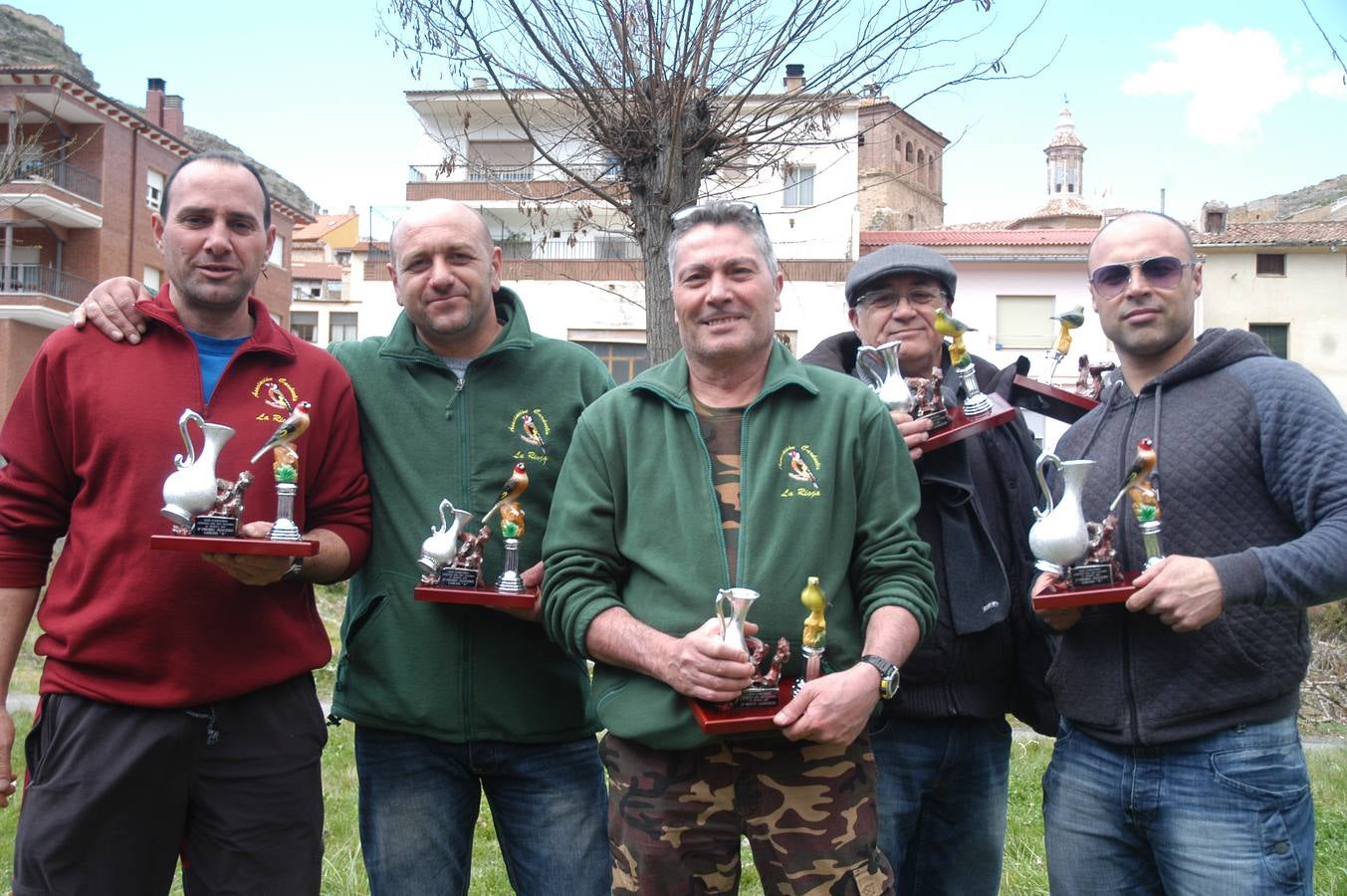 Concurso de canto de aves en Cervera