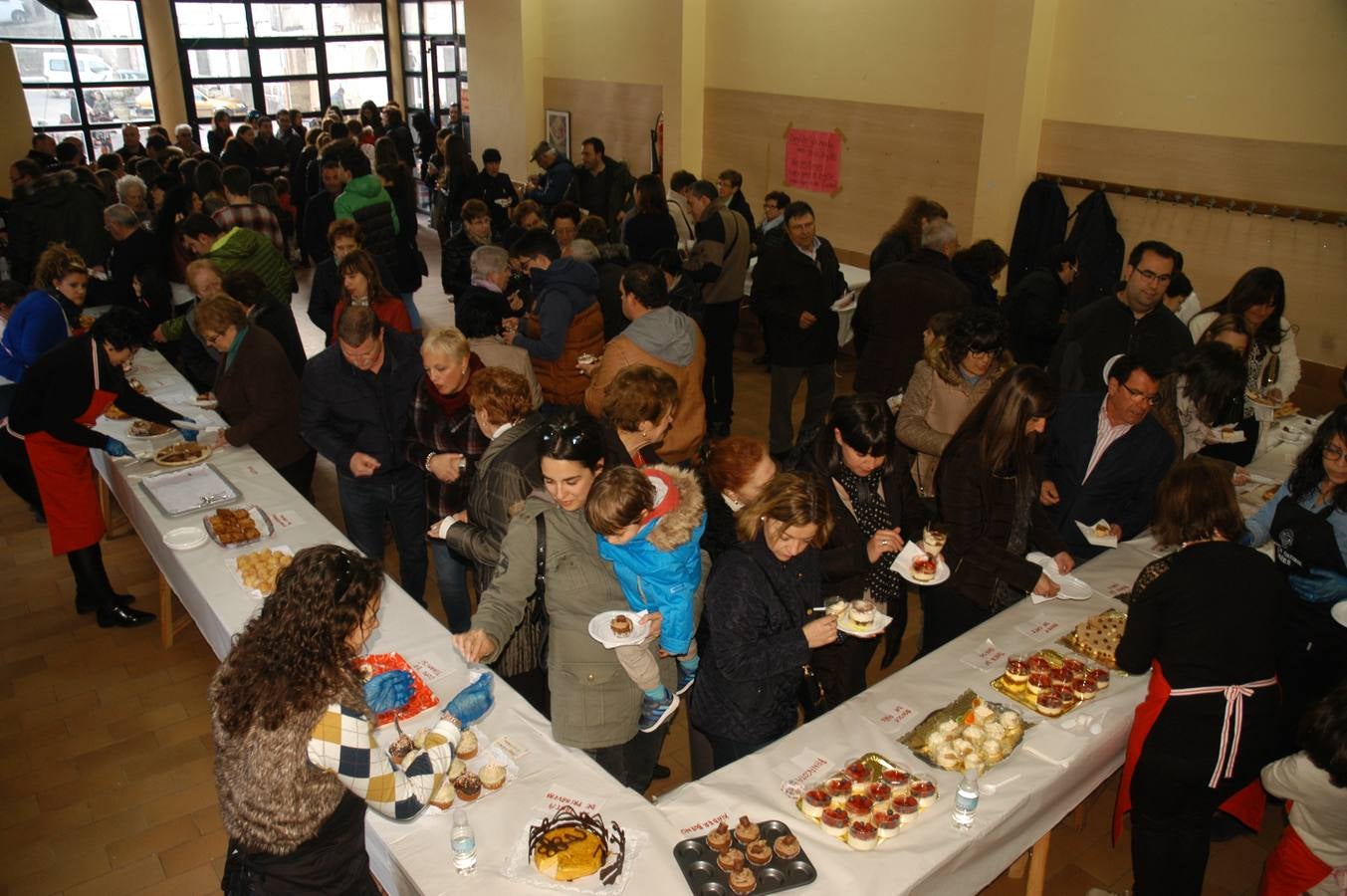 Concurso de repostería en Cornago