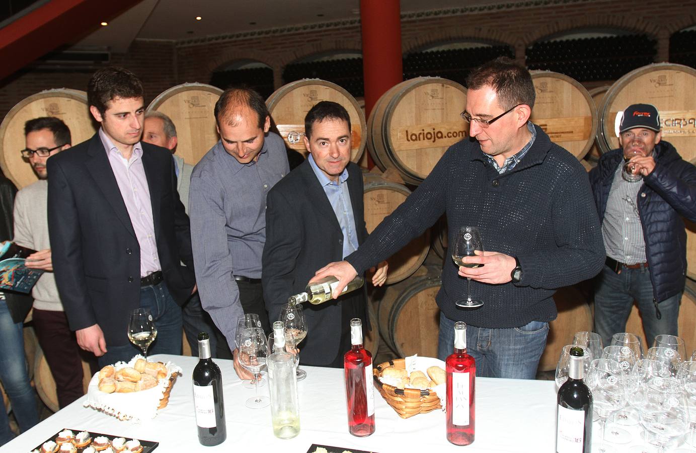 Cena de la Vuelta Ciclista a La Rioja 2016 en Bodegas Altanza