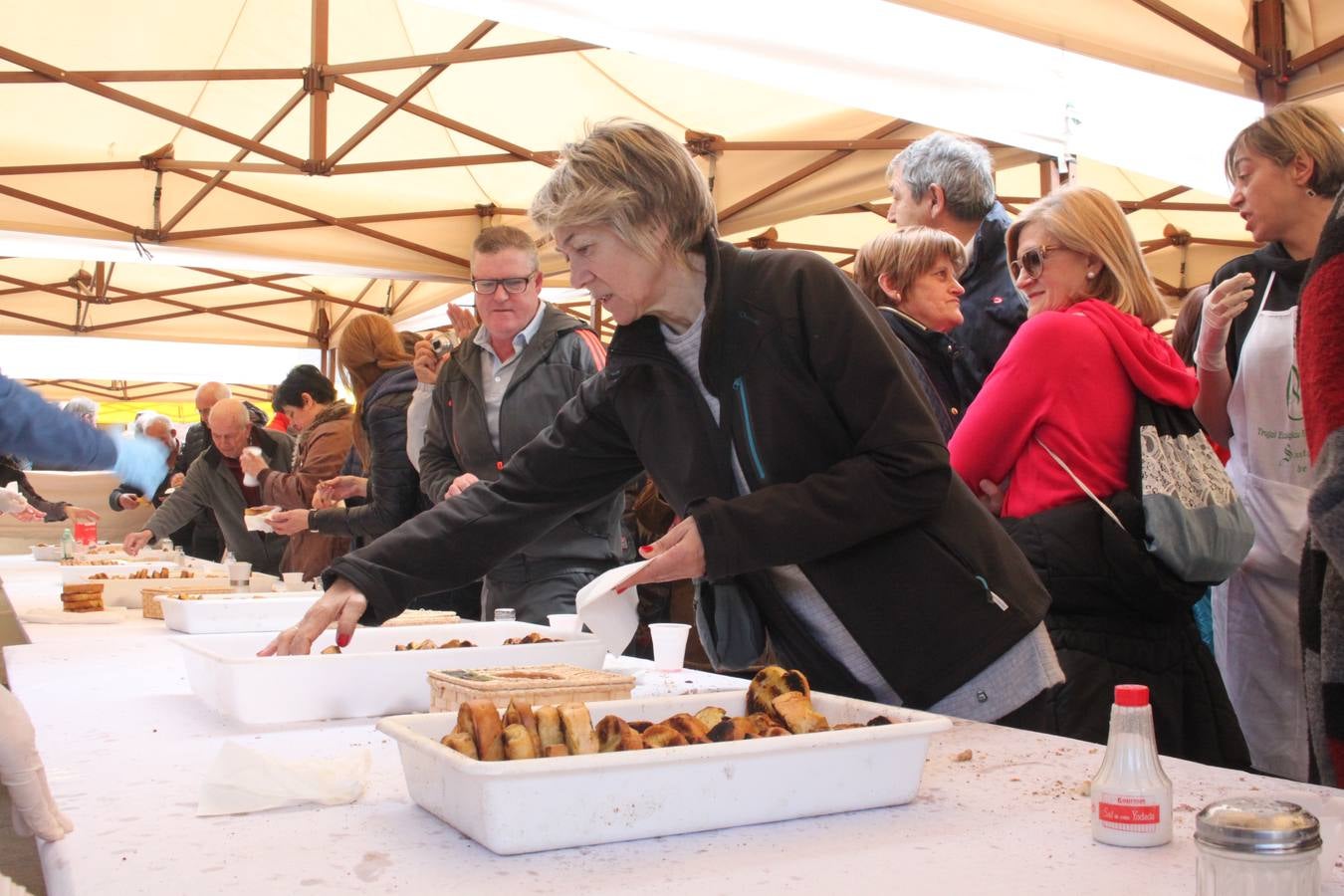 Fiesta de la pringada en Santa Eulalia Bajera