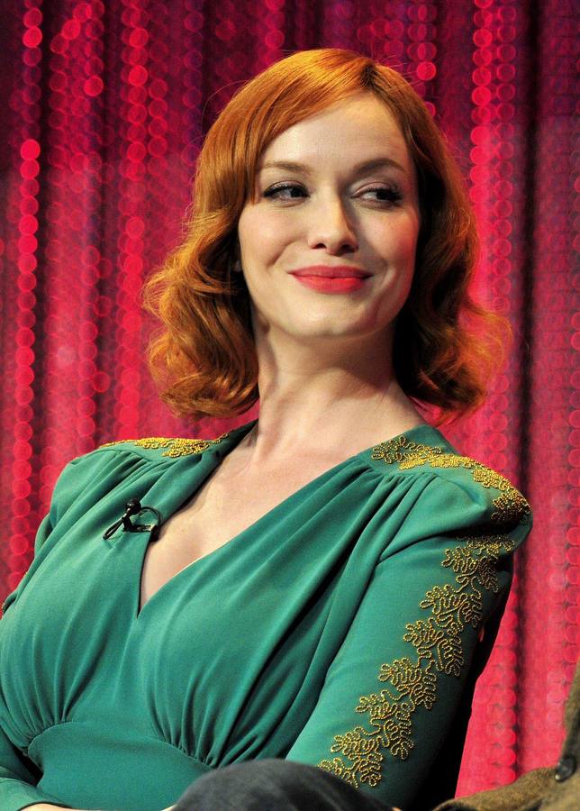 Christina Hendricks las curvas que destronan a Megan Fox
