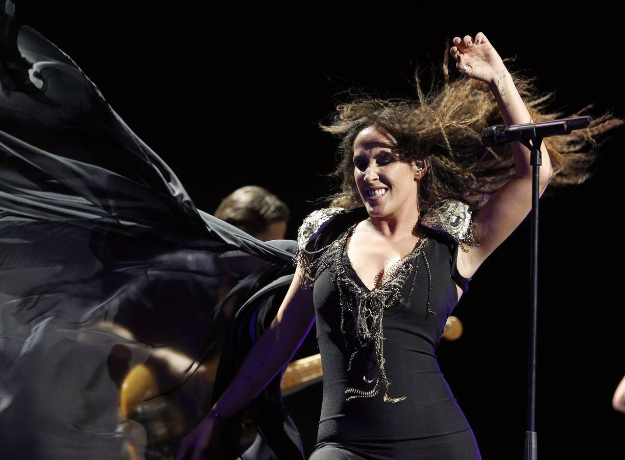 Malu la guapa cantante española