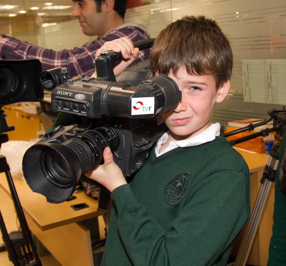 Los alumnos de 4º de Primaria del Colegio Divino Maestro visitan la multimedia de Diario LA RIOJA