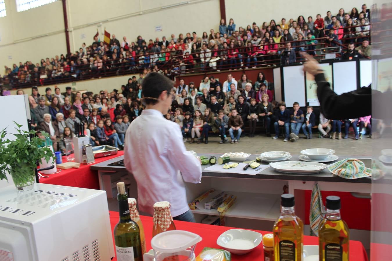 La cocina se convierte en espectáculo en Pradejón