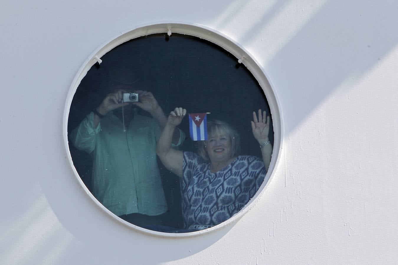 Llega a La Habana el primer crucero estadounidense en medio siglo