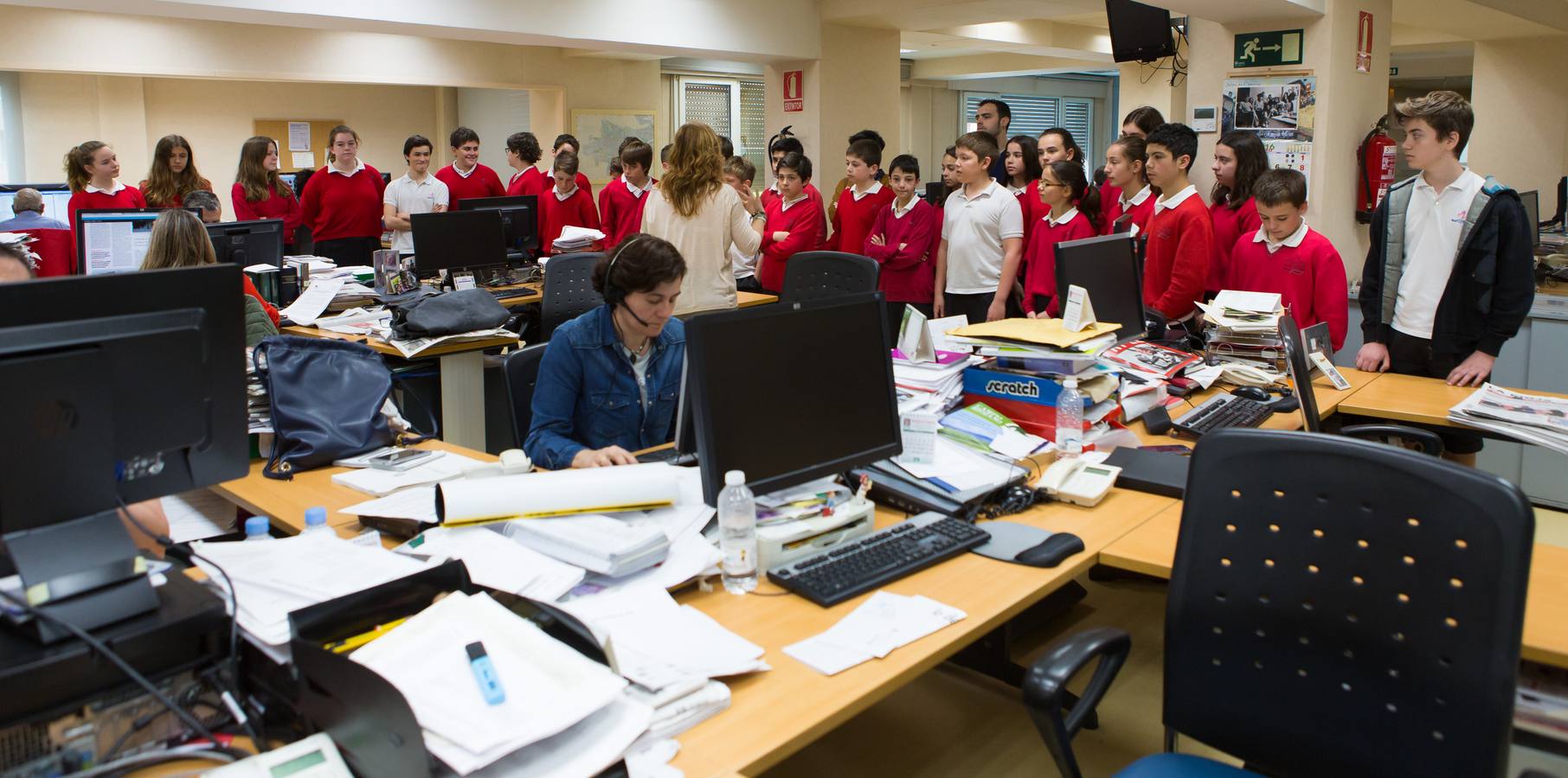 Los alumnos de 1º C de la ESO de Maristas visitan la multimedia de Diario LA RIOJA