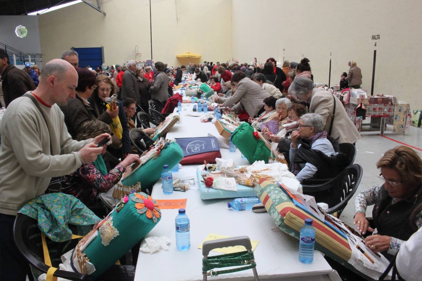 Encuentro de bolilleras en Alfaro