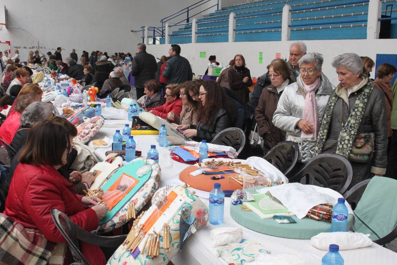 Encuentro de bolilleras en Alfaro