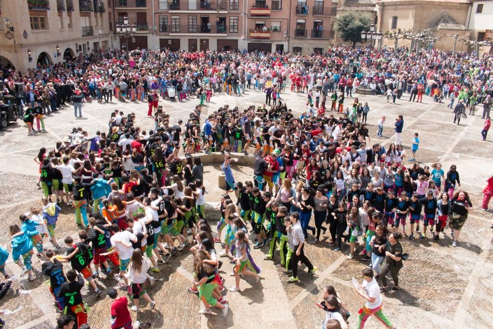 Primer día de fiestas en Santo Domingo: cohete, tradiciones y mucha diversión