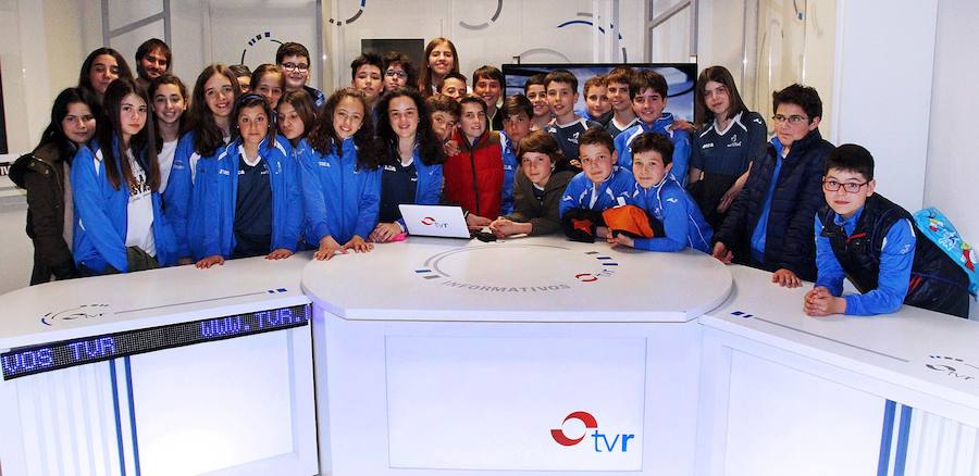 Visita de los alumnos de Maristas (II)