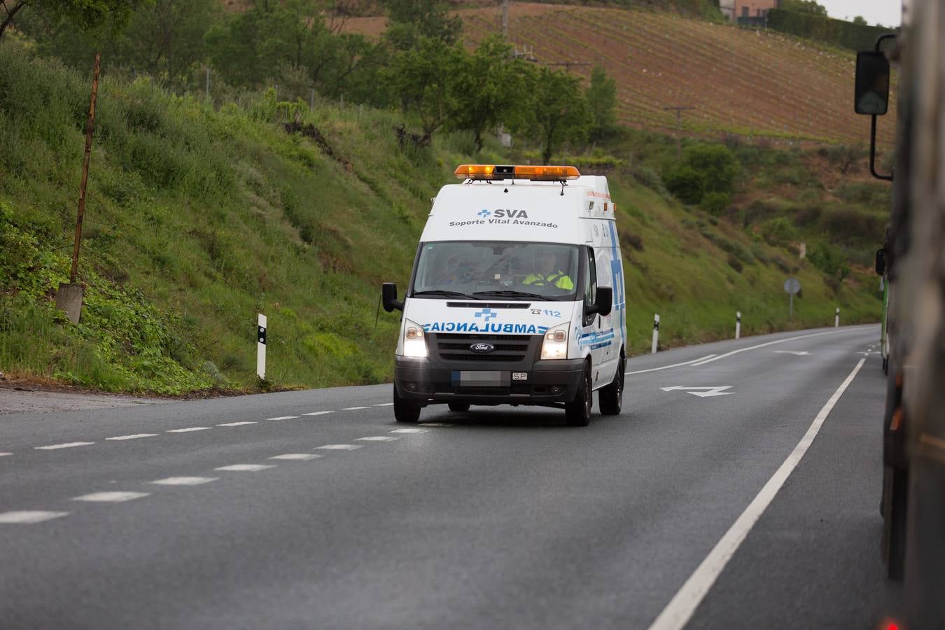 Un accidente, dos heridos y un gran atasco en Cenicero