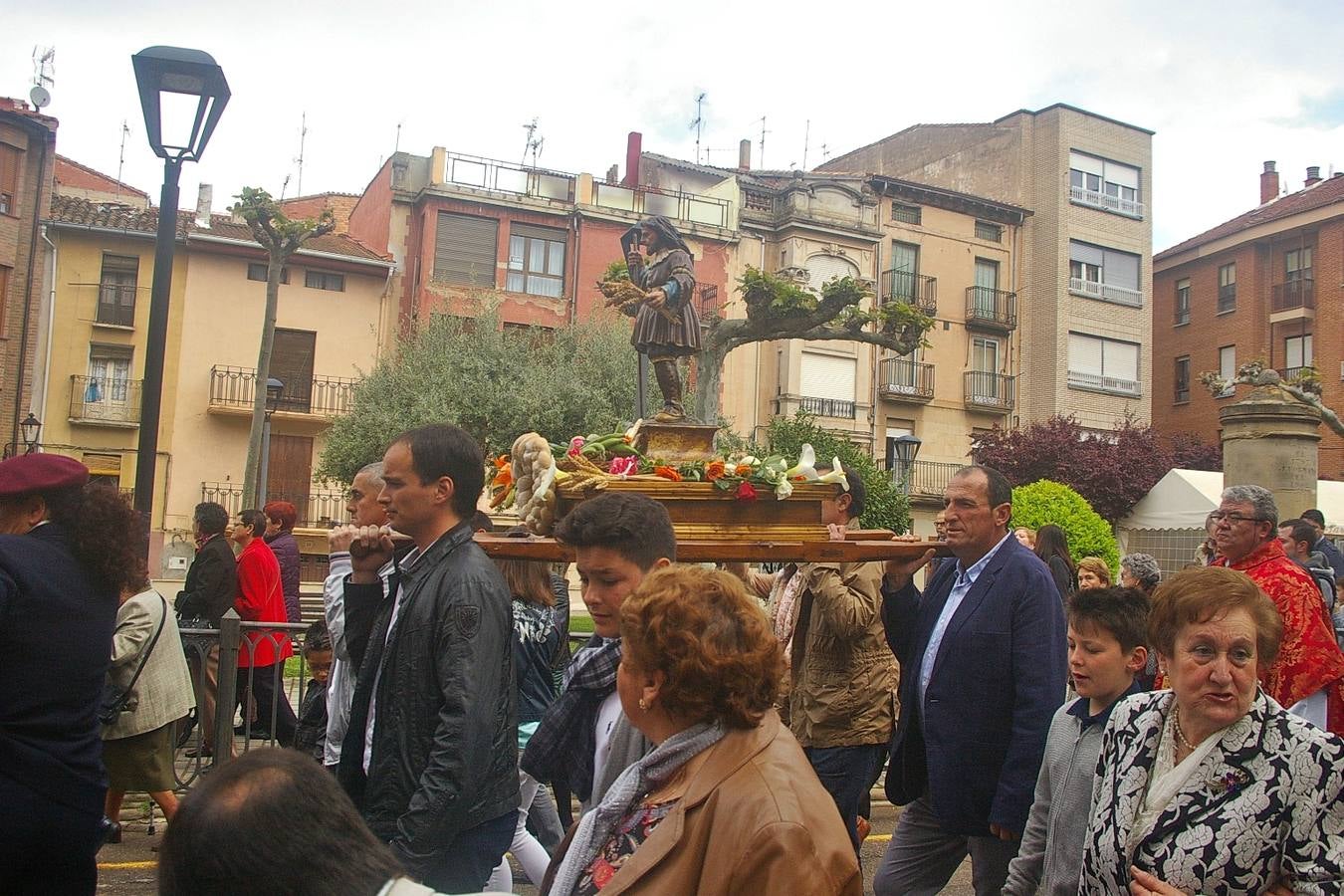 Cenicero celebra la &#039;charma&#039; y San Isidro