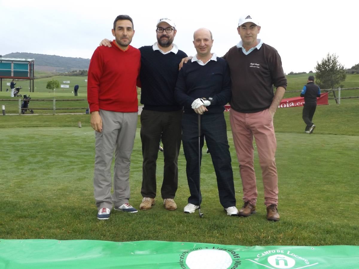 La salida del Torneo de Patrocinadores de la Liga Golf y Vino