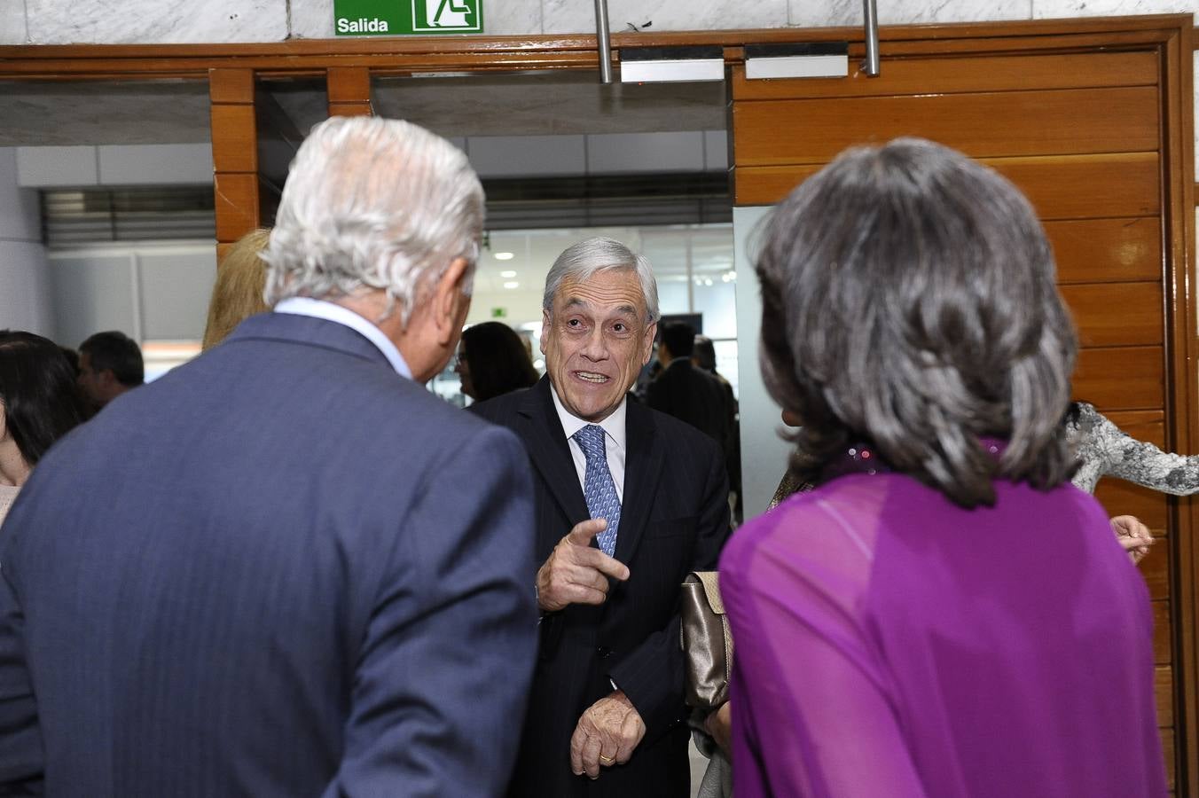 Futuro en Español en Chile: Cervantes y los Premios Nobel (y 2)