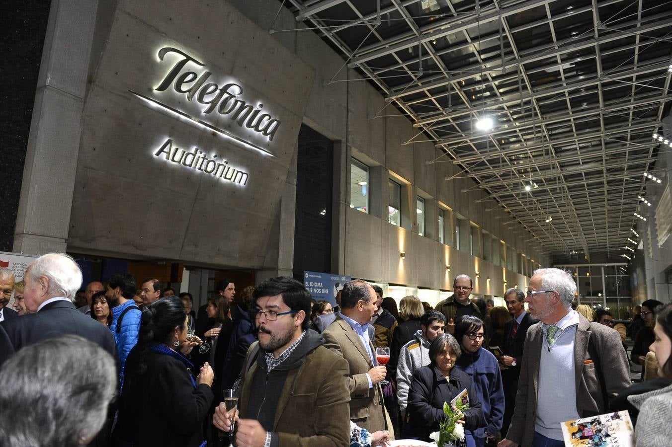 Futuro en Español en Chile: Cervantes y los Premios Nobel (y 2)