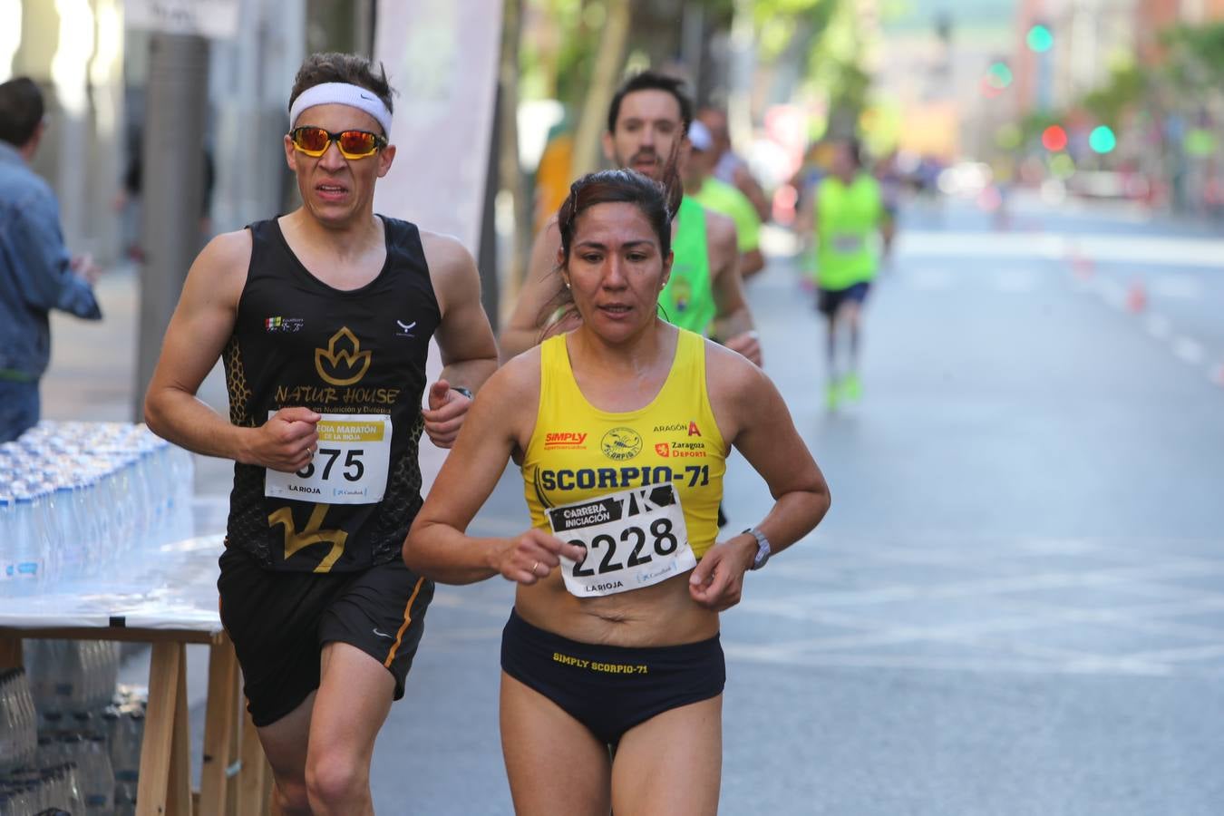 Una fiesta a todo ritmo por las calles de Logroño (III)