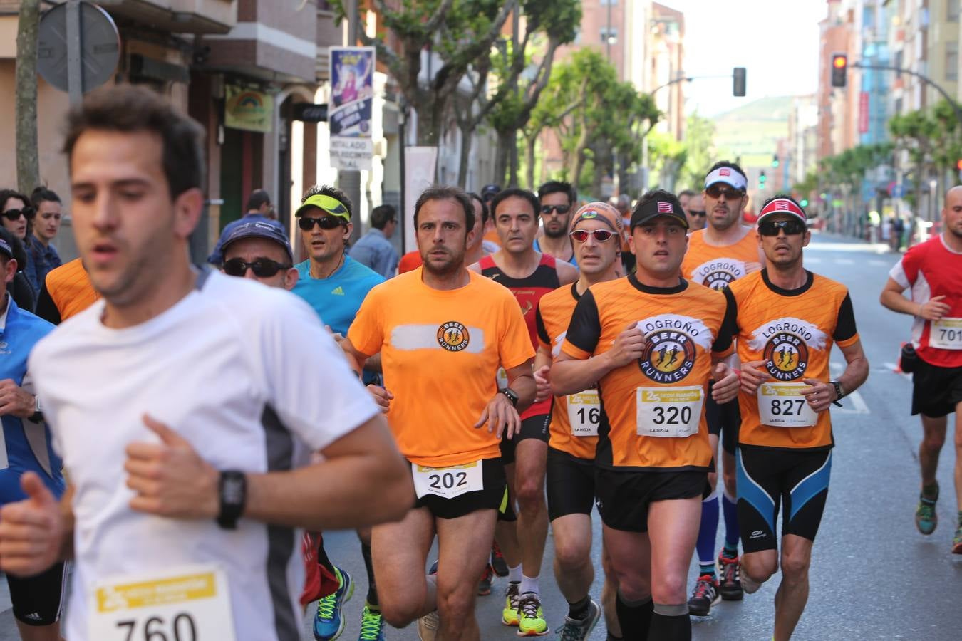 Una fiesta a todo ritmo por las calles de Logroño (IV)