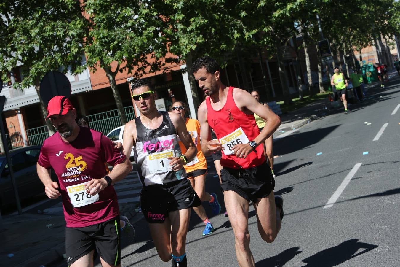Media Maratón: la carrera de los líderes