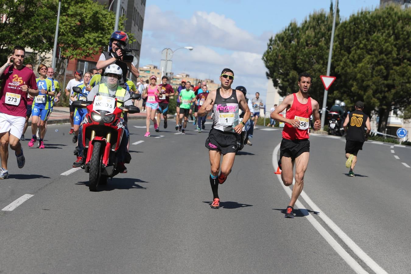 Media Maratón: la carrera de los líderes