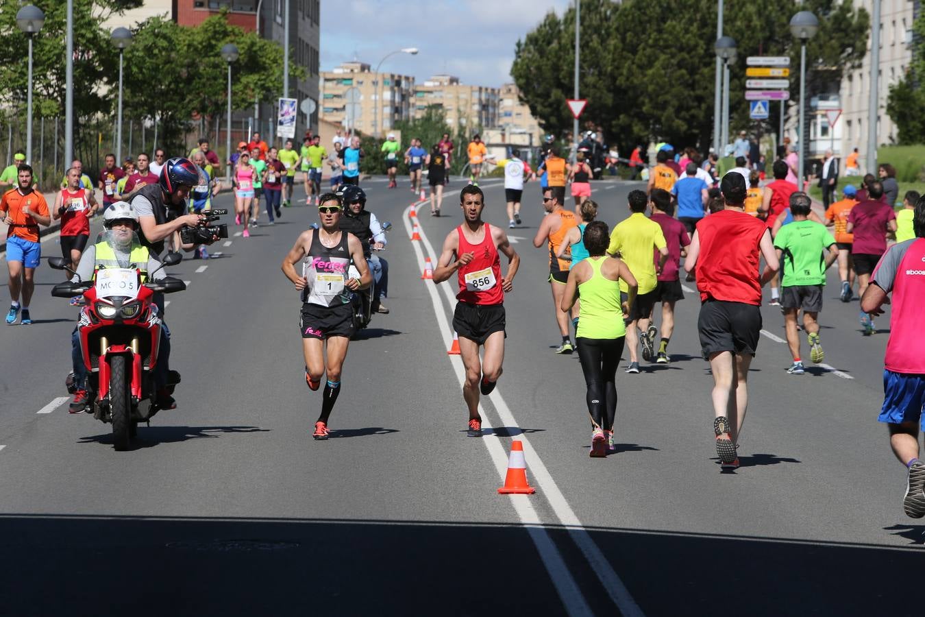 Media Maratón: la carrera de los líderes